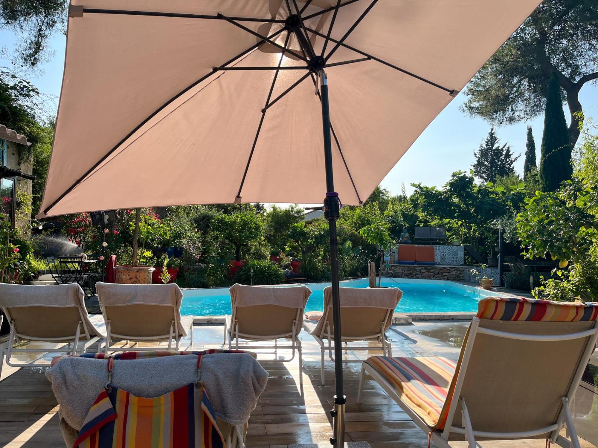 Inn 4 Bears Nîmes Dış mekan fotoğraf